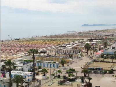 hotelcarltonbeach en offer-end-of-june-in-seaside-hotel-in-rimini 028