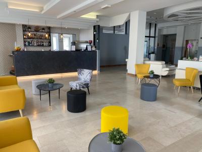 hotelcarltonbeach en offer-end-of-june-in-seaside-hotel-in-rimini 030