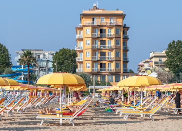 hotelcarltonbeach it offerta-settembre-a-rimini-in-hotel-sul-mare 026