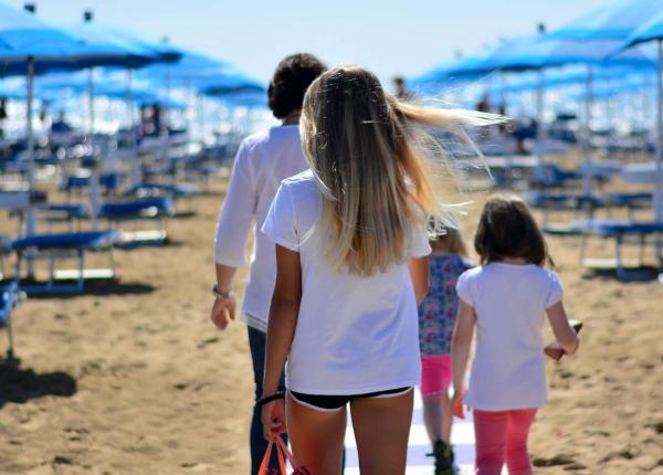 hotelcarltonbeach it apertura-hotel-a-marebello-per-famiglie-all-inclusive 023